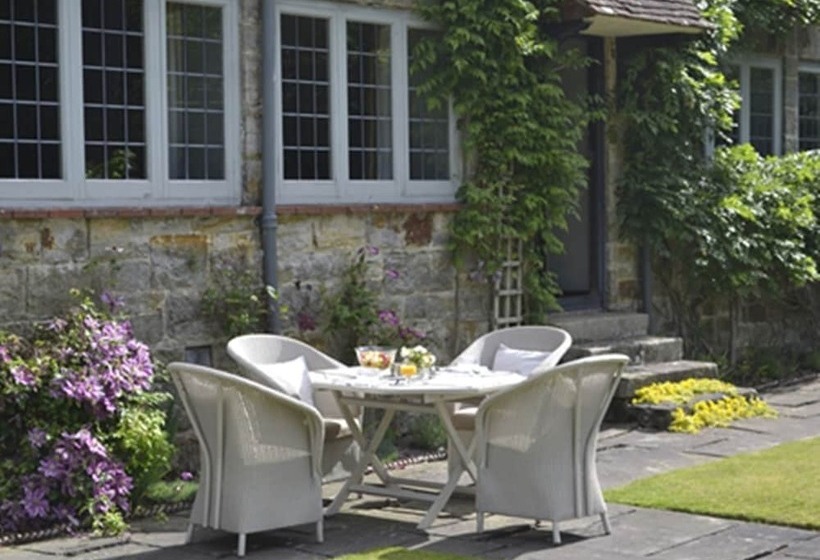 Fairstowe Bed And Breakfast