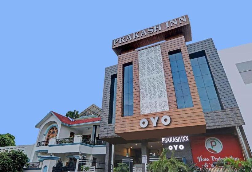 Hotel Fab Prakash Inn