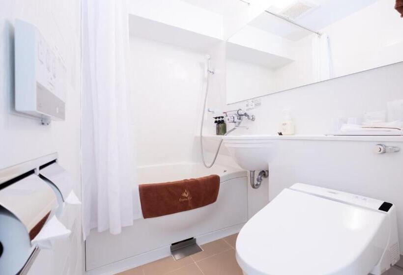 Hotel Nipponbashi Crystal