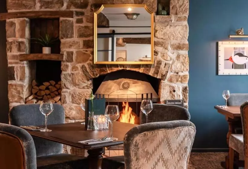 Hotelli The Hawes Inn By Innkeeper S Collection