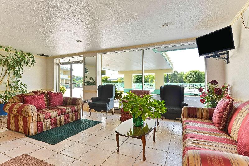 酒店 Americas Best Value Inn Suites South Boston