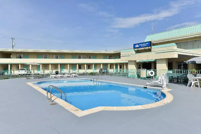 酒店 Americas Best Value Inn Suites South Boston