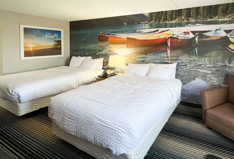 בית מלון כפרי Clarion Pointe Near Erie Casino