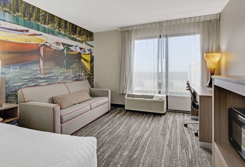 בית מלון כפרי Clarion Pointe Near Erie Casino