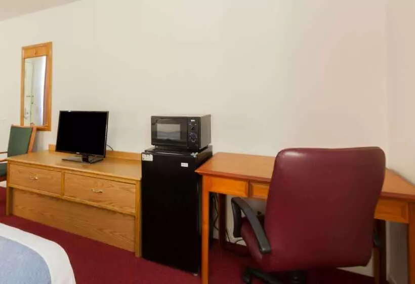 酒店 Days Inn By Wyndham Castaic Six Flags Magic Mountain