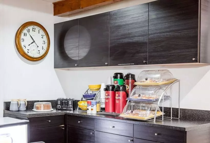 酒店 Days Inn By Wyndham Castaic Six Flags Magic Mountain