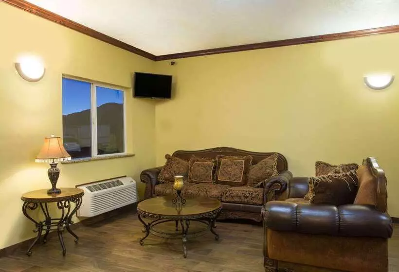 호텔 Days Inn By Wyndham Hurricane/zion National Park Area