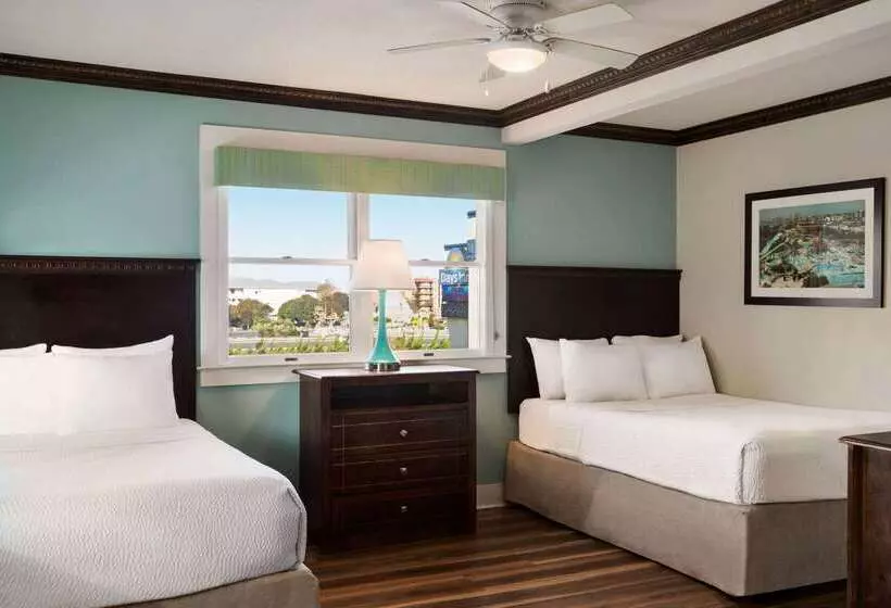 ホテル Days Inn By Wyndham Ocean City Oceanfront