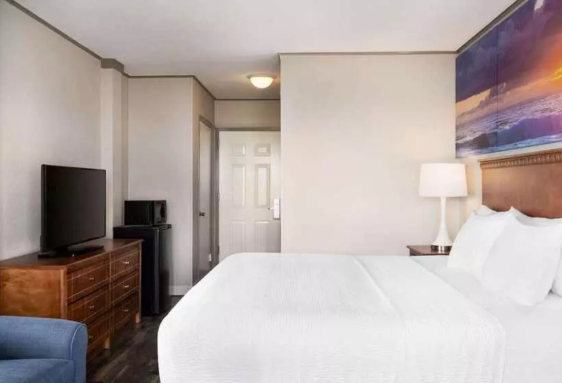 ホテル Days Inn By Wyndham Ocean City Oceanfront