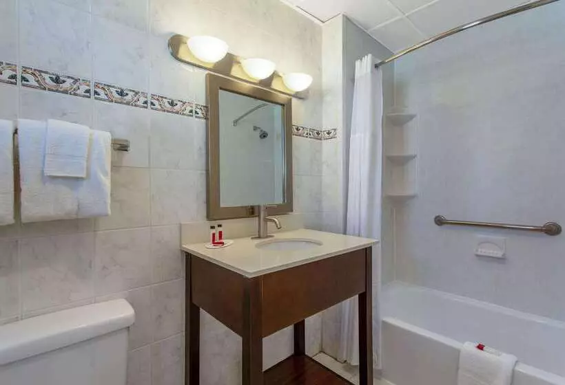 ホテル Days Inn By Wyndham Ocean City Oceanfront