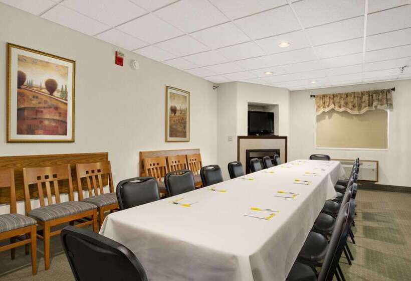 فندق Days Inn By Wyndham Rapid City