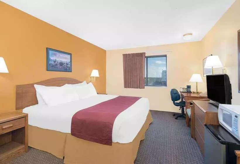 Отель Days Inn By Wyndham Wall