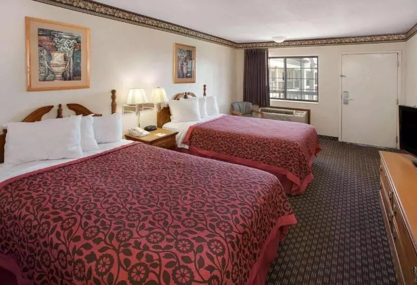 ホテル Days Inn & Suites By Wyndham Kokomo