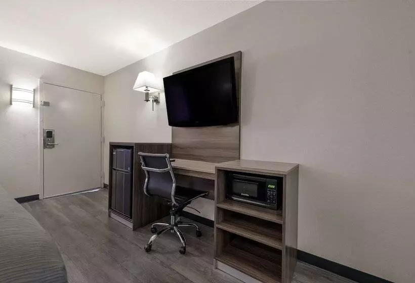 فندق Quality Inn Gadsden   Attalla