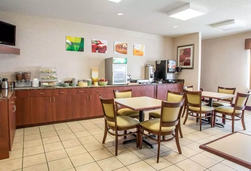 فندق Quality Inn