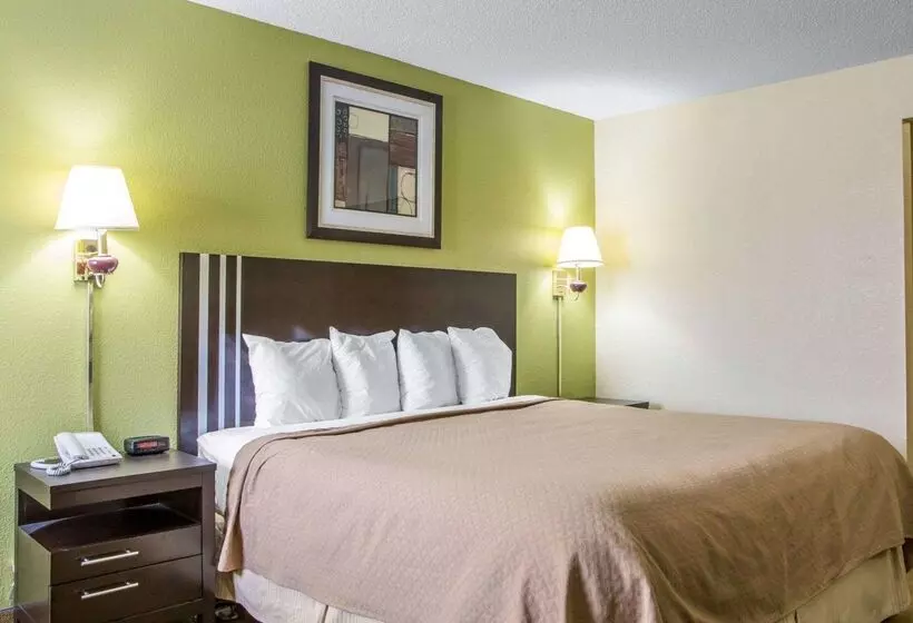 فندق Quality Inn