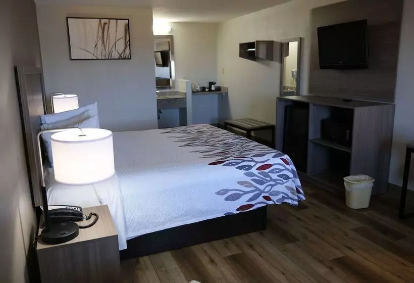 هتل Red Roof Inn Staunton