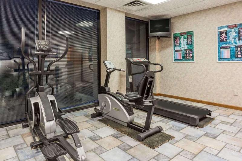 Отель Red Roof Inn Staunton