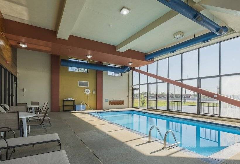 Отель Sycamore Suites