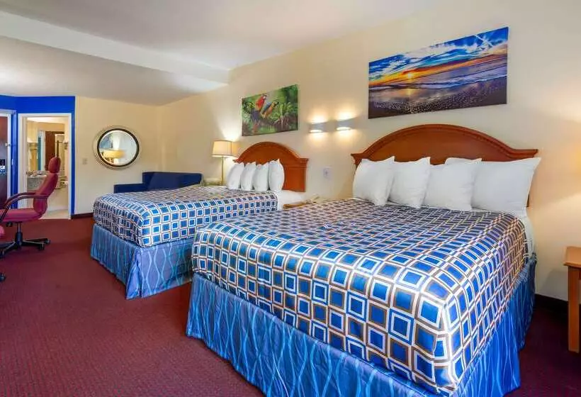 בית מלון כפרי Rodeway Inn & Suites New Paltz Hudson Valley