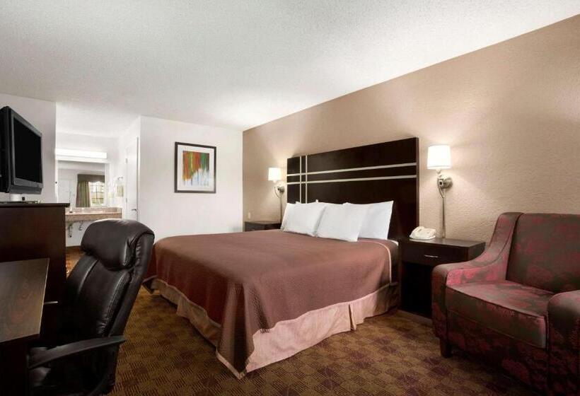 בית מלון כפרי Travelodge By Wyndham Killeen/fort Hood