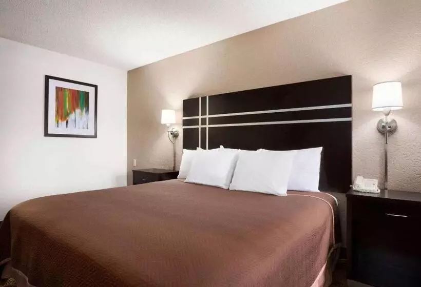 호텔 Travelodge By Wyndham Killeen/fort Hood