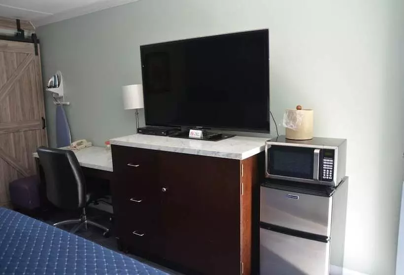 モーテル Budget Inn