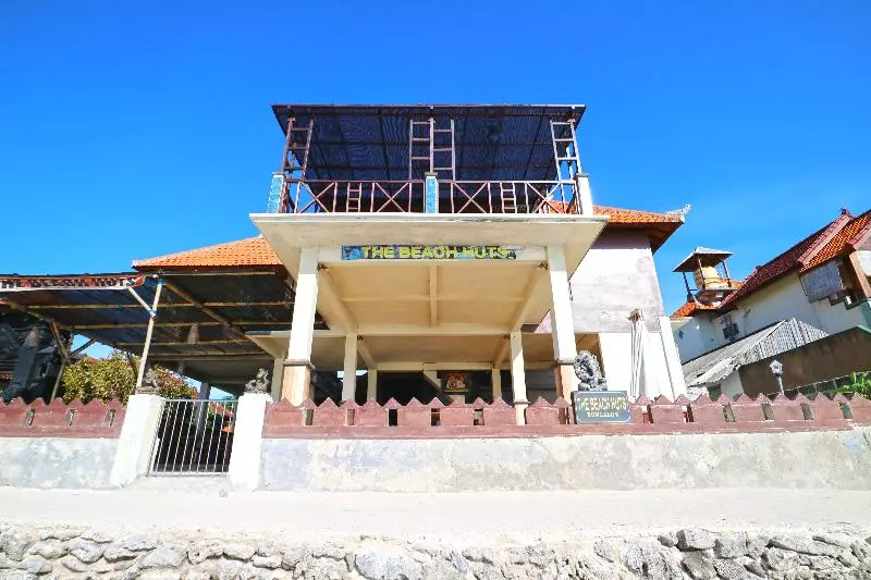Majatalo The Beach Huts Lembongan