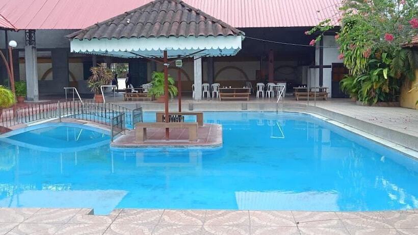 فندق El Sombrero De Paja