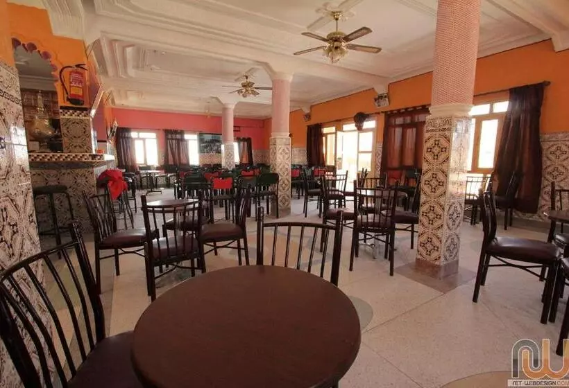 ペンション Kasbah Amgoune