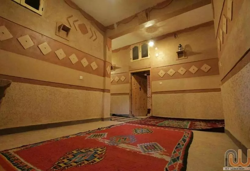 ペンション Kasbah Amgoune