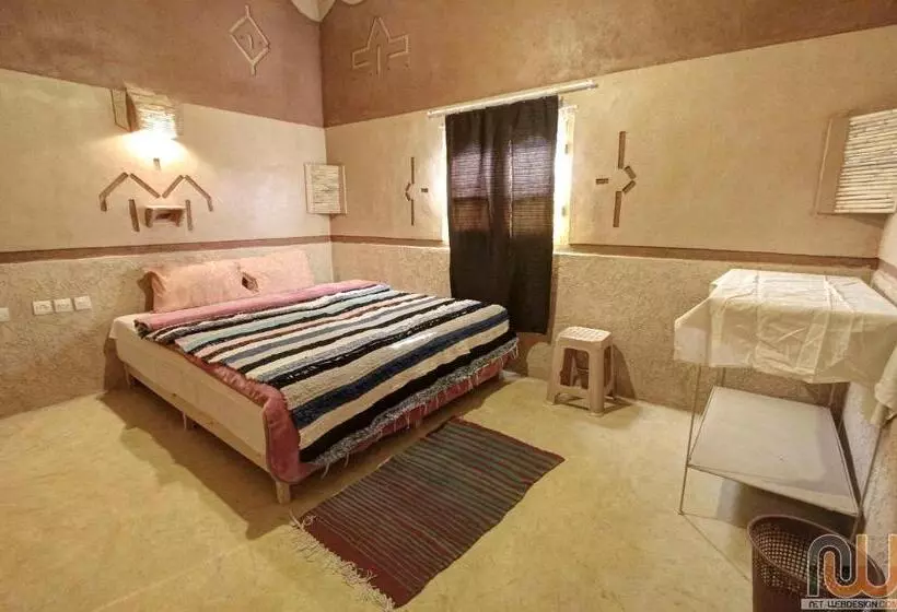 ペンション Kasbah Amgoune