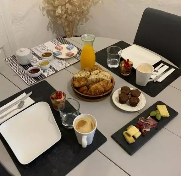 ペンション In Situ B&b