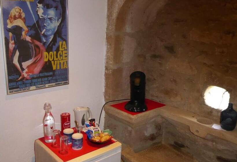 膳宿费 La Basserie