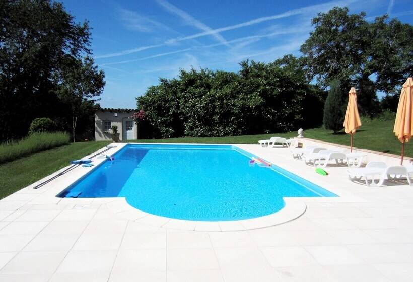 膳宿费 La Basserie