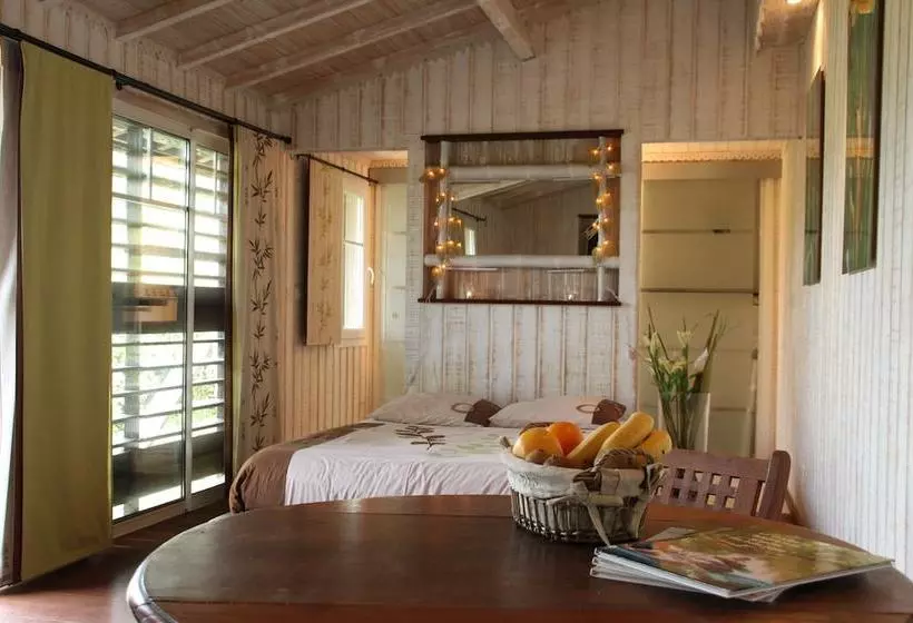 ペンション La Cabane De Bebert