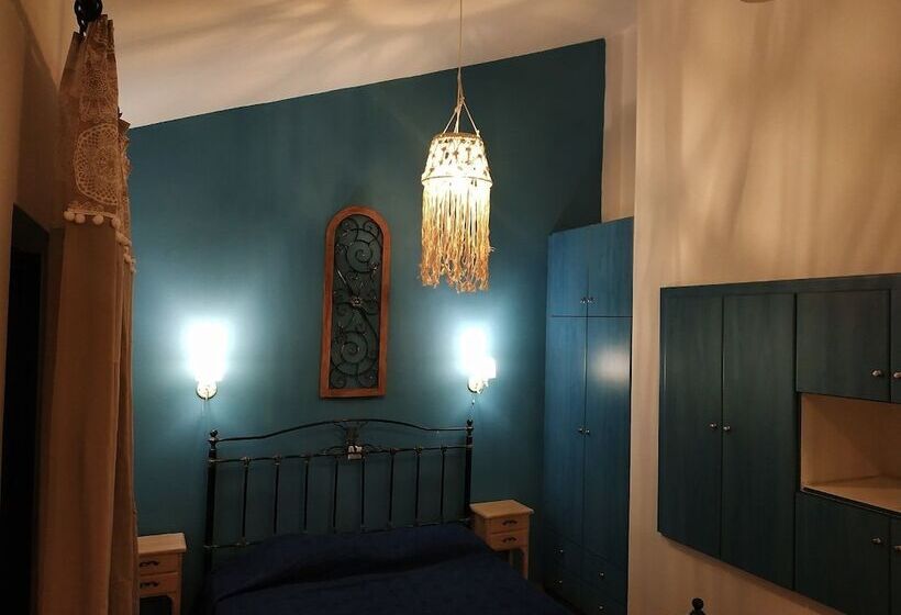 بنسيون Lontosvillage