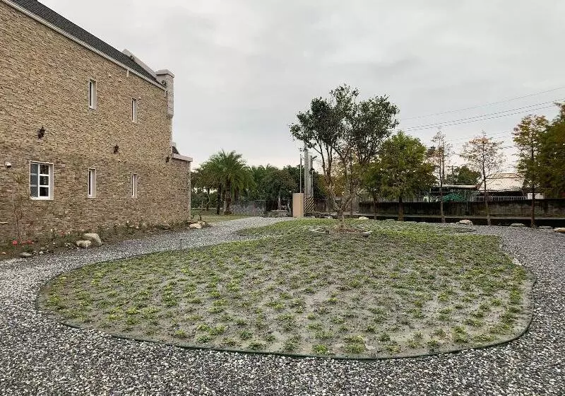 پانسیون Serrado Manor