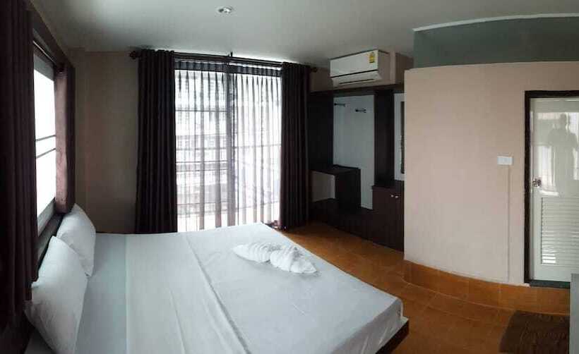 펜션 Unebahn Lanna