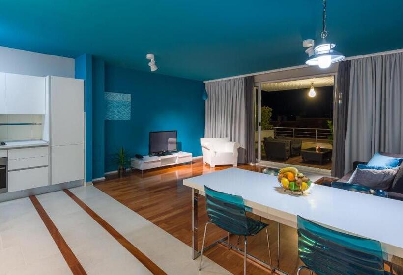 پانسیون Apartments Villa Azzurra Bol