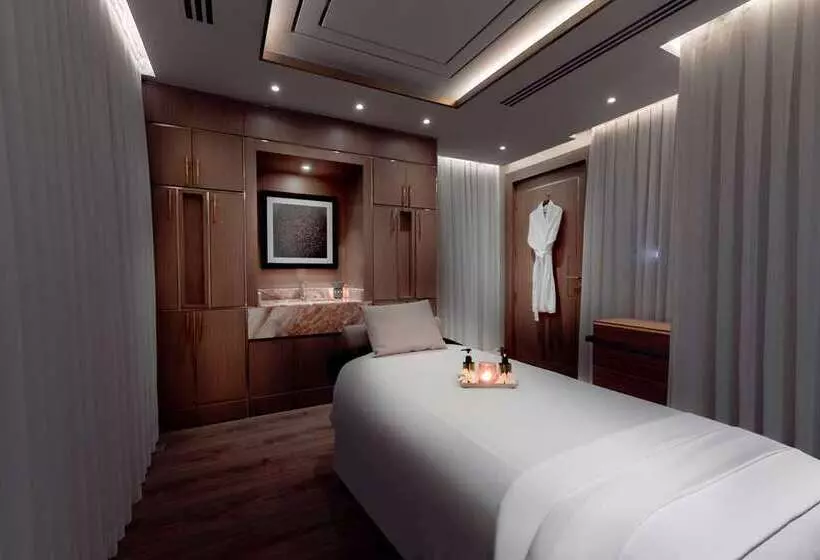 Hilton Doha The Pearl