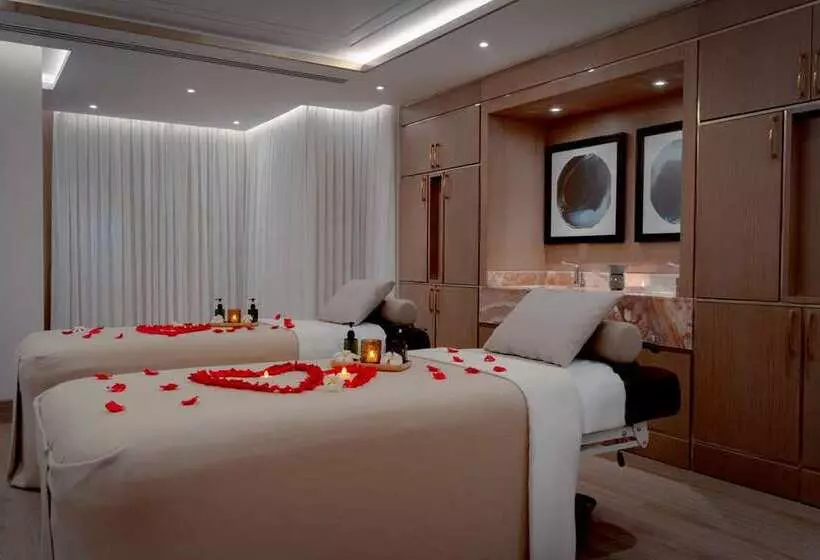 Hilton Doha The Pearl