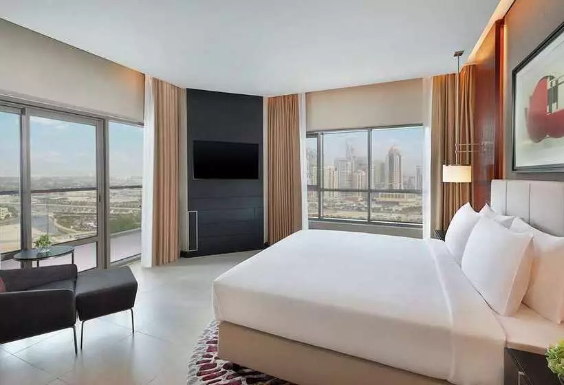 Hilton Doha The Pearl