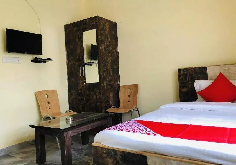 ホテル Dhana Dhaanya Residency By Oyo Rooms