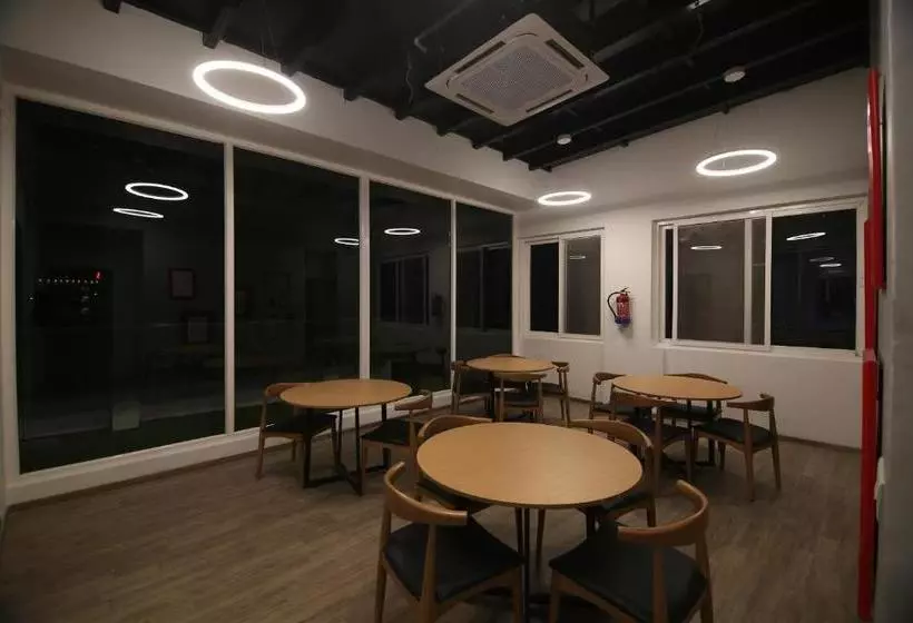 ホテル Super Townhouse Airport Road