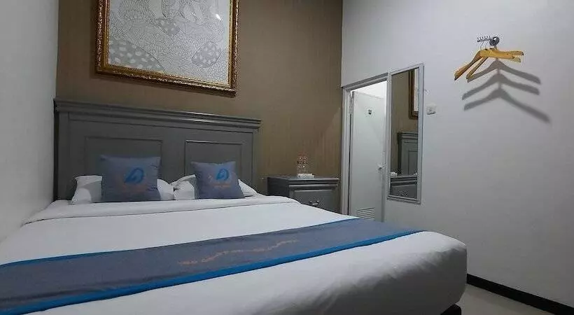 Otel Smart Tlogomas Syariah