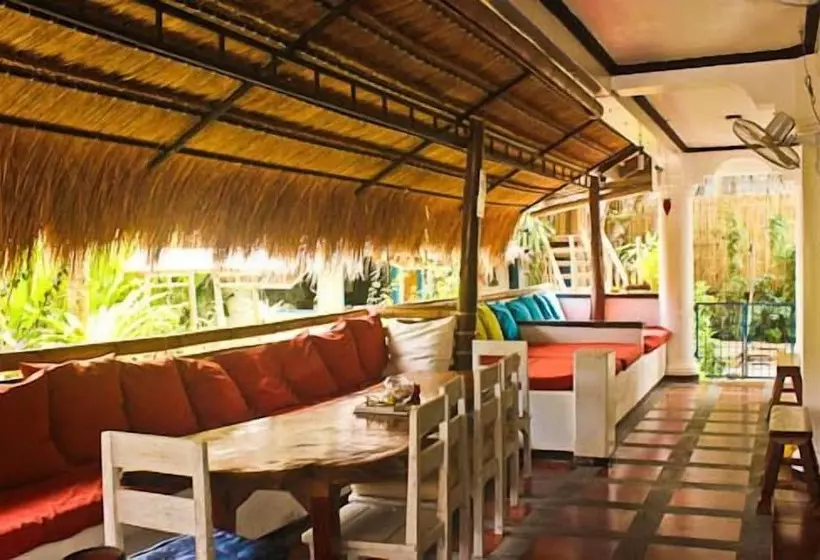 Lanterna Hotel Boracay