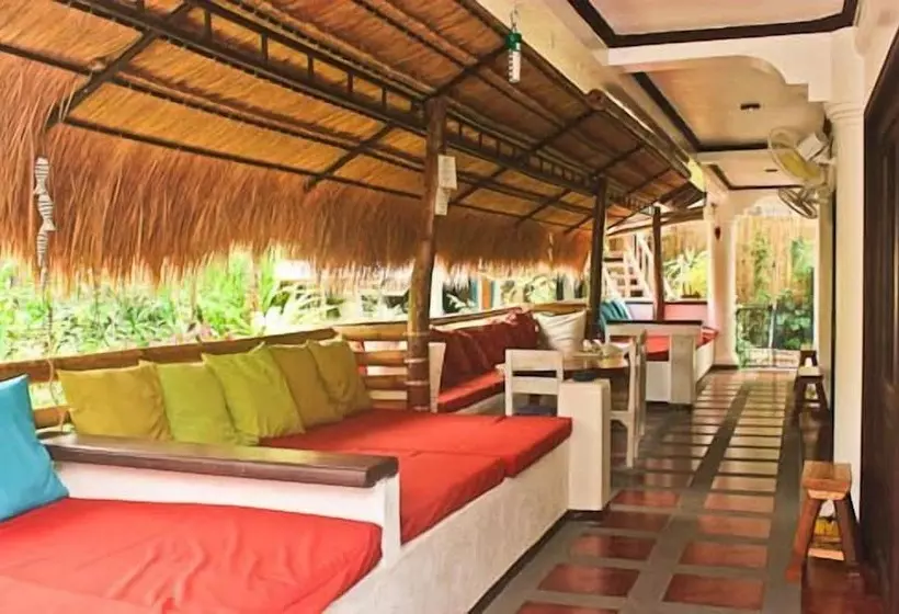 Lanterna Hotel Boracay