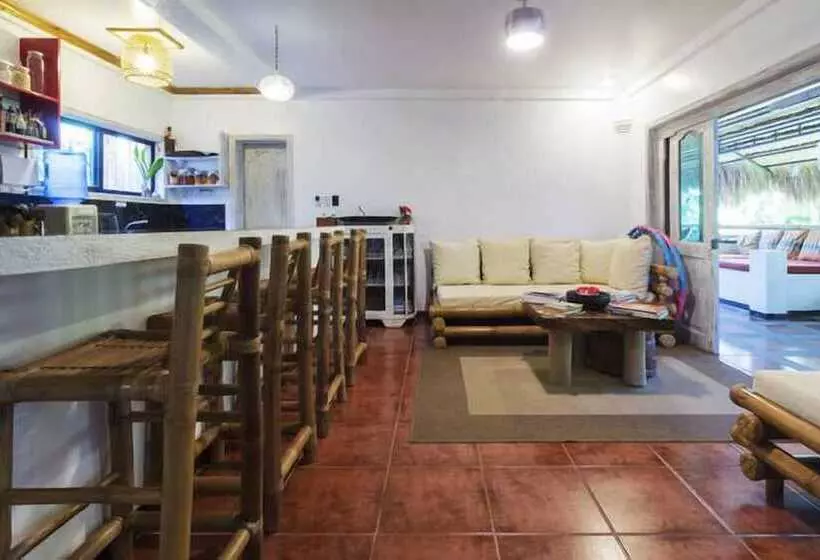 Lanterna Hotel Boracay