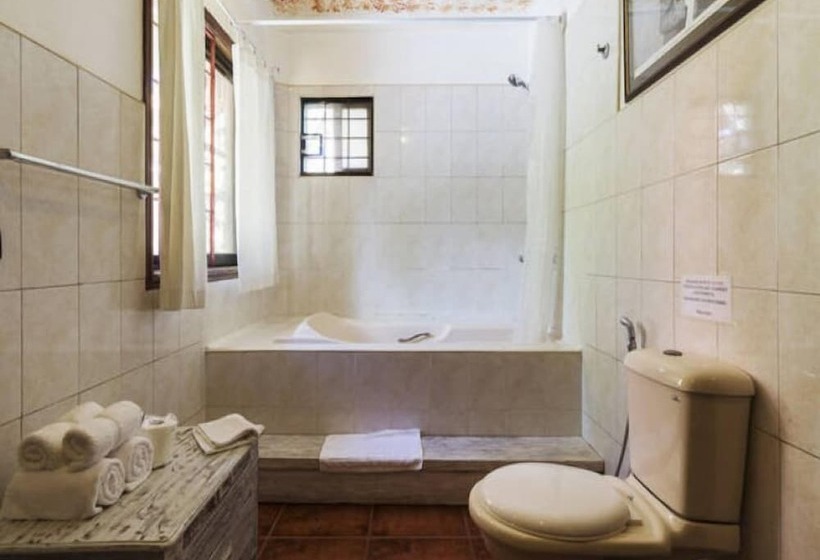 Lanterna Hotel Boracay